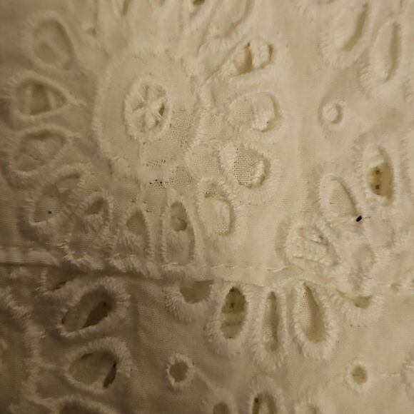 Guess Women's Embroidery Eyelet Button Front Crop Tie Front Shirt Small White - Picture 14 of 16